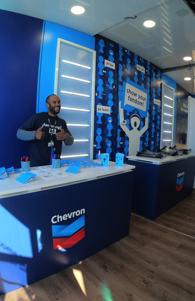 Chevron_FanEnergyHQ_CasePage_RotatingWork_reg